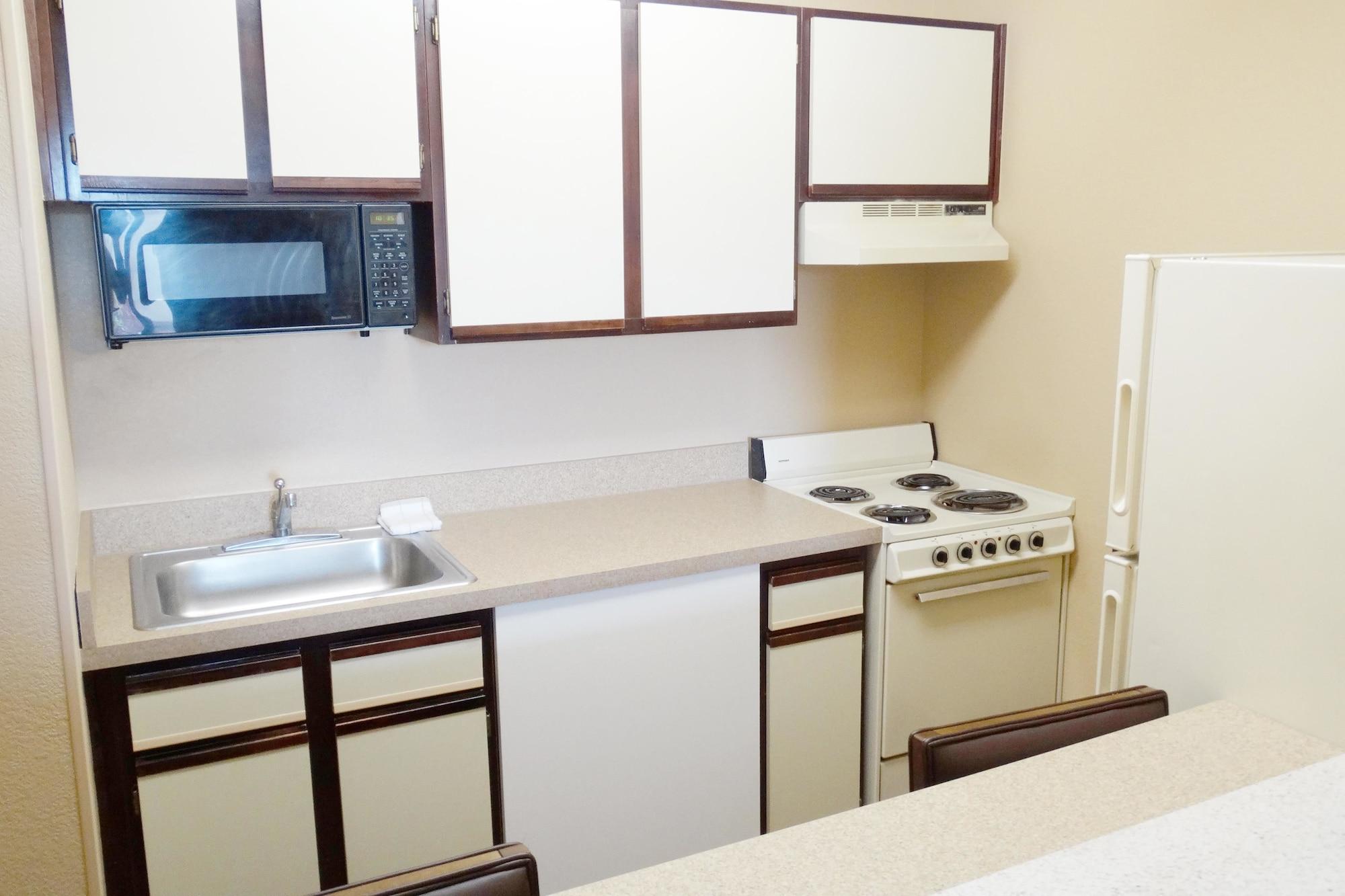 Extended Stay America Select Suites - Madison - Old Sauk Rd Екстериор снимка