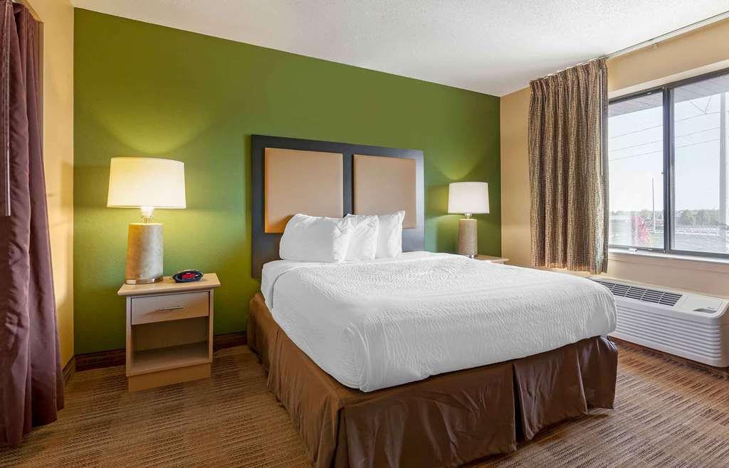 Extended Stay America Select Suites - Madison - Old Sauk Rd Стая снимка