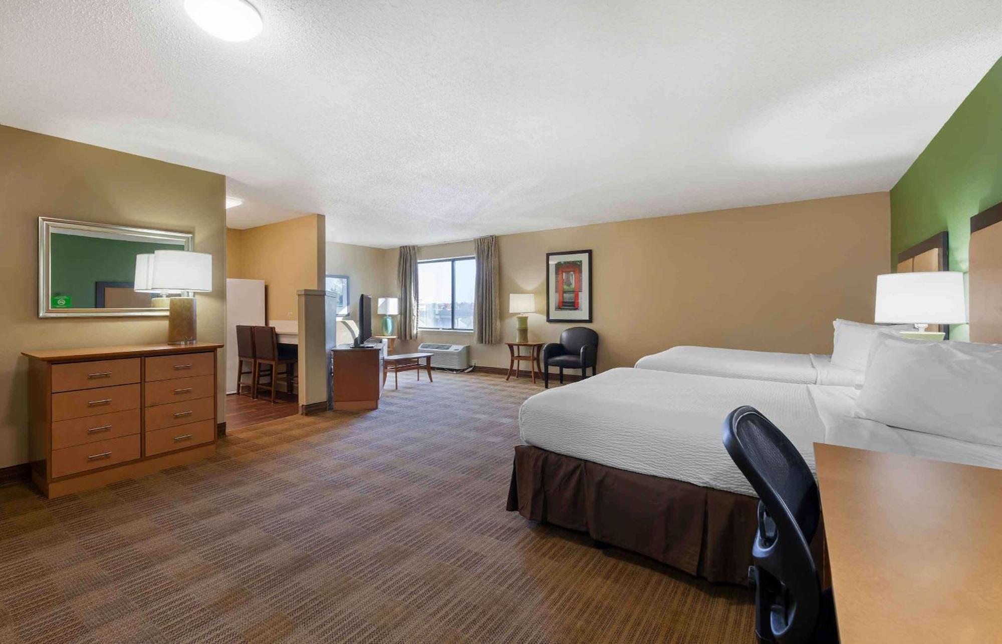 Extended Stay America Select Suites - Madison - Old Sauk Rd Екстериор снимка