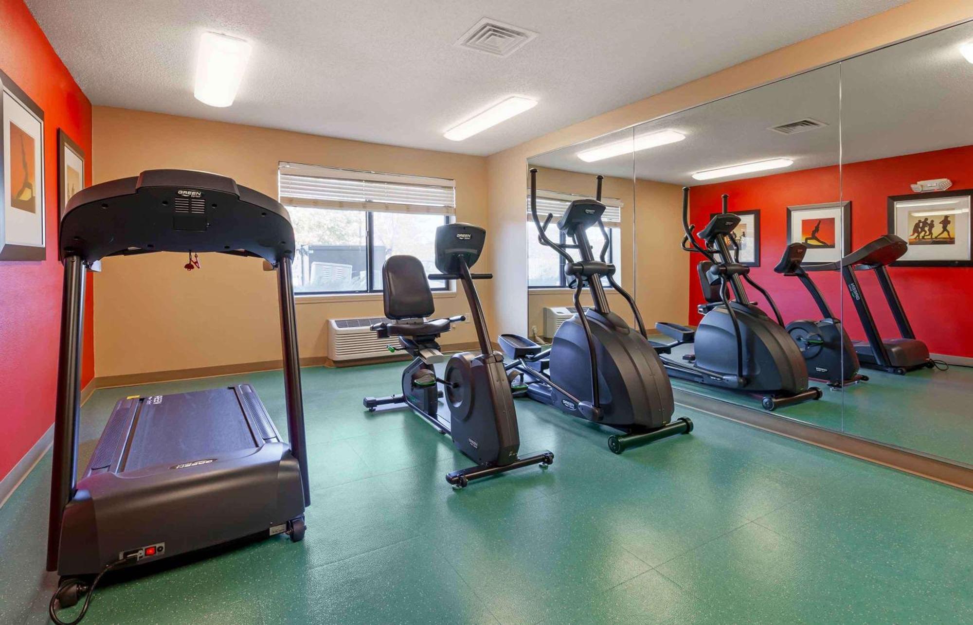 Extended Stay America Select Suites - Madison - Old Sauk Rd Екстериор снимка
