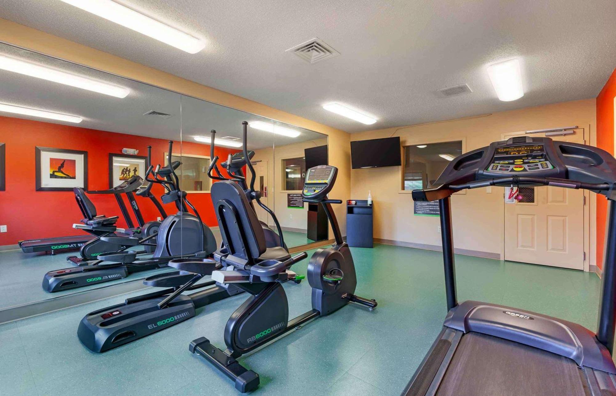 Extended Stay America Select Suites - Madison - Old Sauk Rd Екстериор снимка